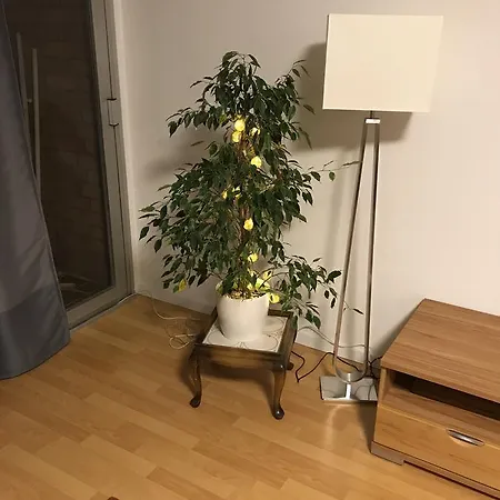 Mikah Efferen Apartmán